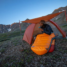 Load image into Gallery viewer, Big Agnes Torchlight EXP 0 -18C Downtek Sleeping Bag - Regular Left